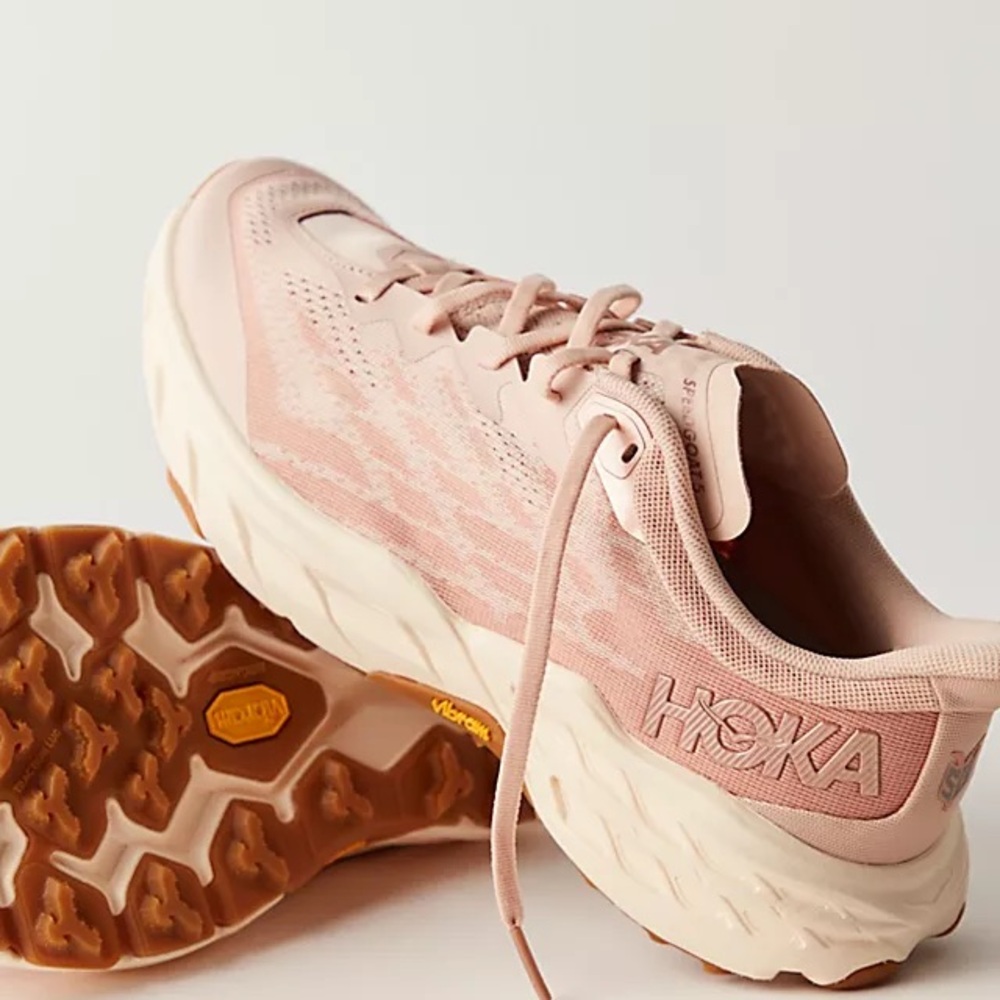 Hoka Womens Speedgoat 5 Running Shoes - Picture 3 of 9
